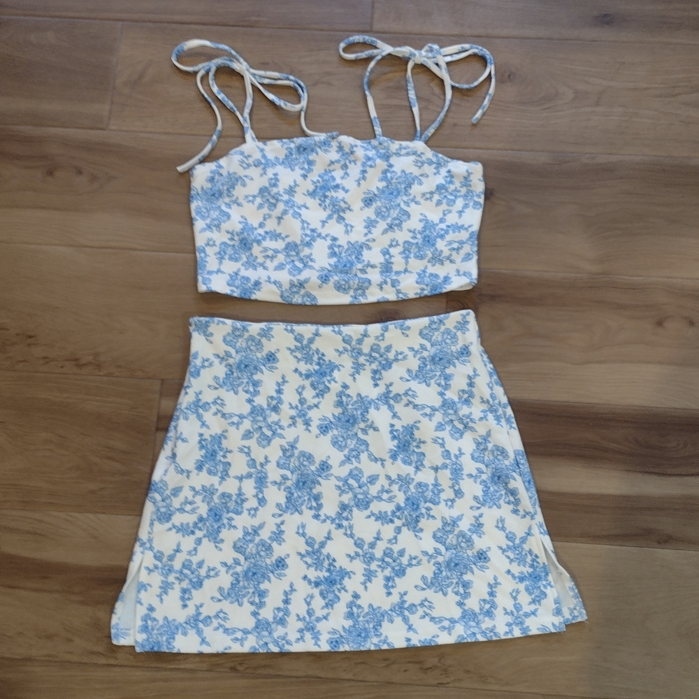 SHEIN Blue and Cream Floral Skirt Set